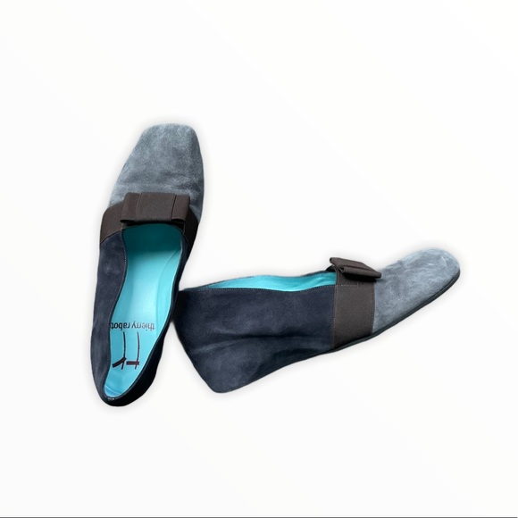 Thierry Rabotin Suede Wedge - Picture 4 of 5